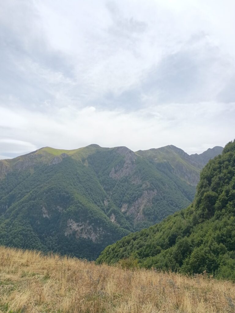 Monte di Cambio in MTB: dalla Valle Scura alle creste dei Monti Reatini