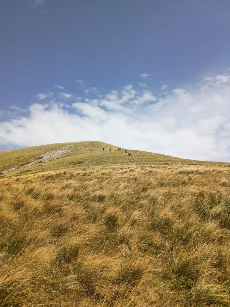 Monte di Cambio in MTB: dalla Valle Scura alle creste dei Monti Reatini