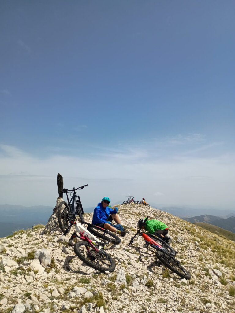 Monte di Cambio in MTB: dalla Valle Scura alle creste dei Monti Reatini