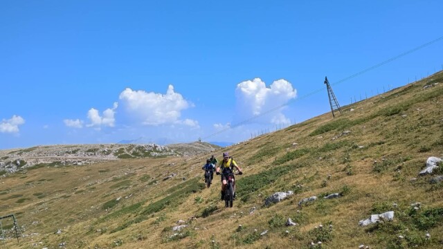 Monte Cotento in MTB da Filettino: cresta dei Simbruini e boschi tecnici