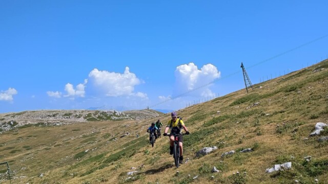 Monte Cotento in MTB da Filettino: cresta dei Simbruini e boschi tecnici