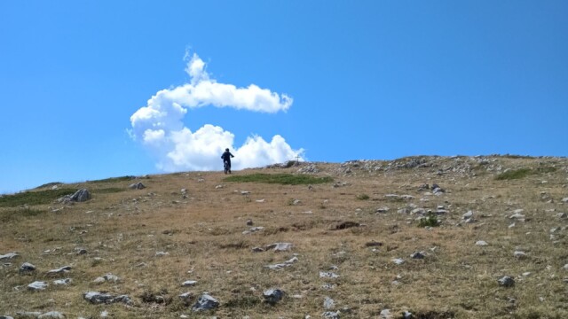 Monte Cotento in MTB da Filettino: cresta dei Simbruini e boschi tecnici