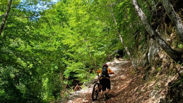 Monte di Cambio in MTB: dalla Valle Scura alle creste dei Monti Reatini