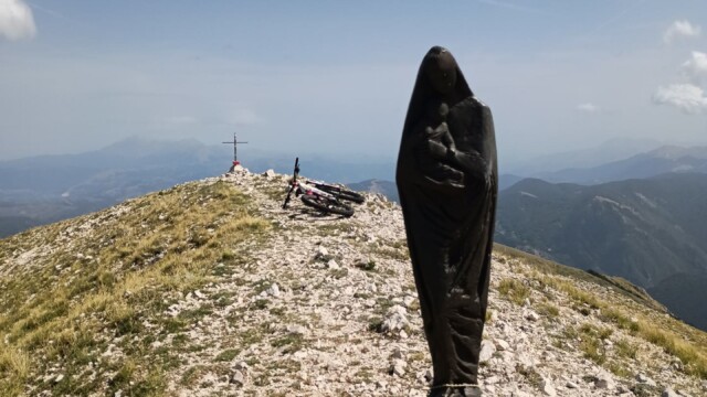 Monte di Cambio in MTB: dalla Valle Scura alle creste dei Monti Reatini